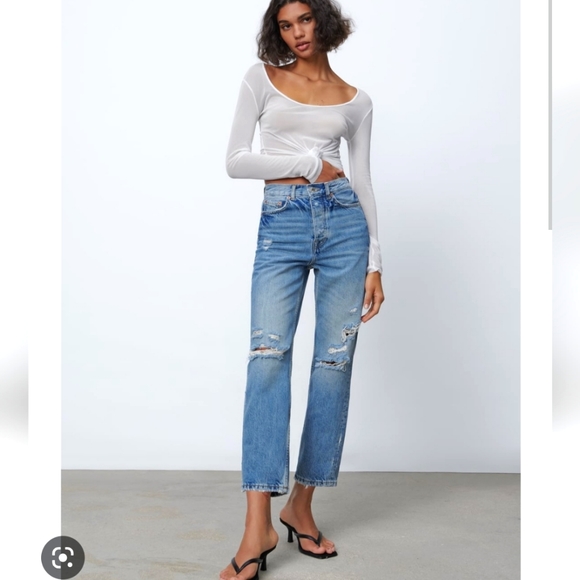 Zara Denim - ZARA The Bliss Straight Jeans in Azure Blue